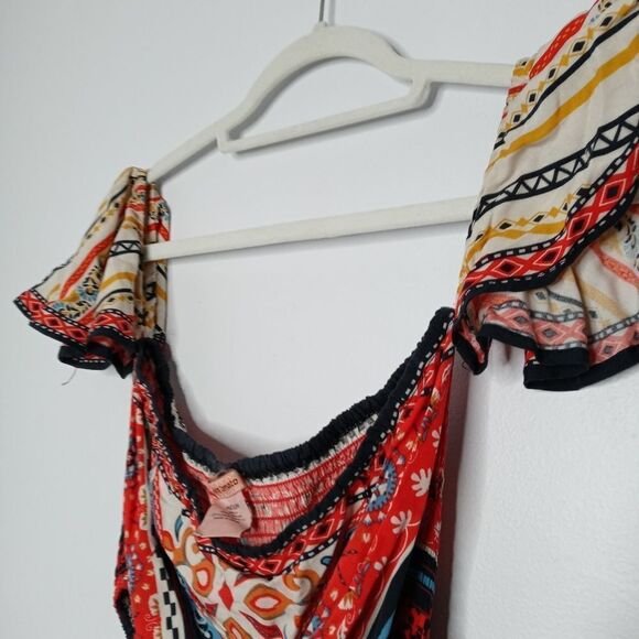 Flying Tomato off shoulder jumpsuit size medium - Picture 6 of 8